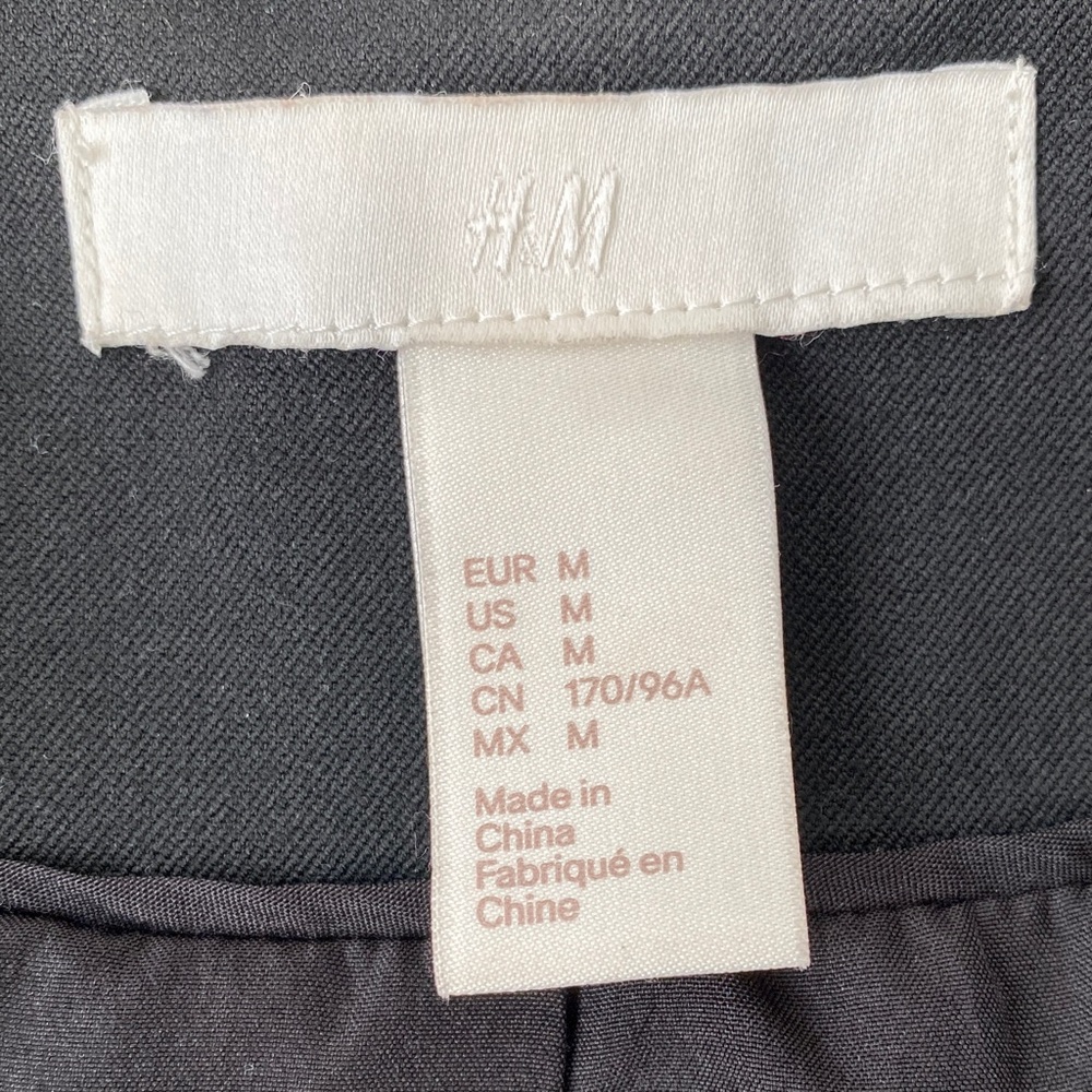 H&M Classic Black Blazer - Picture 2 of 7